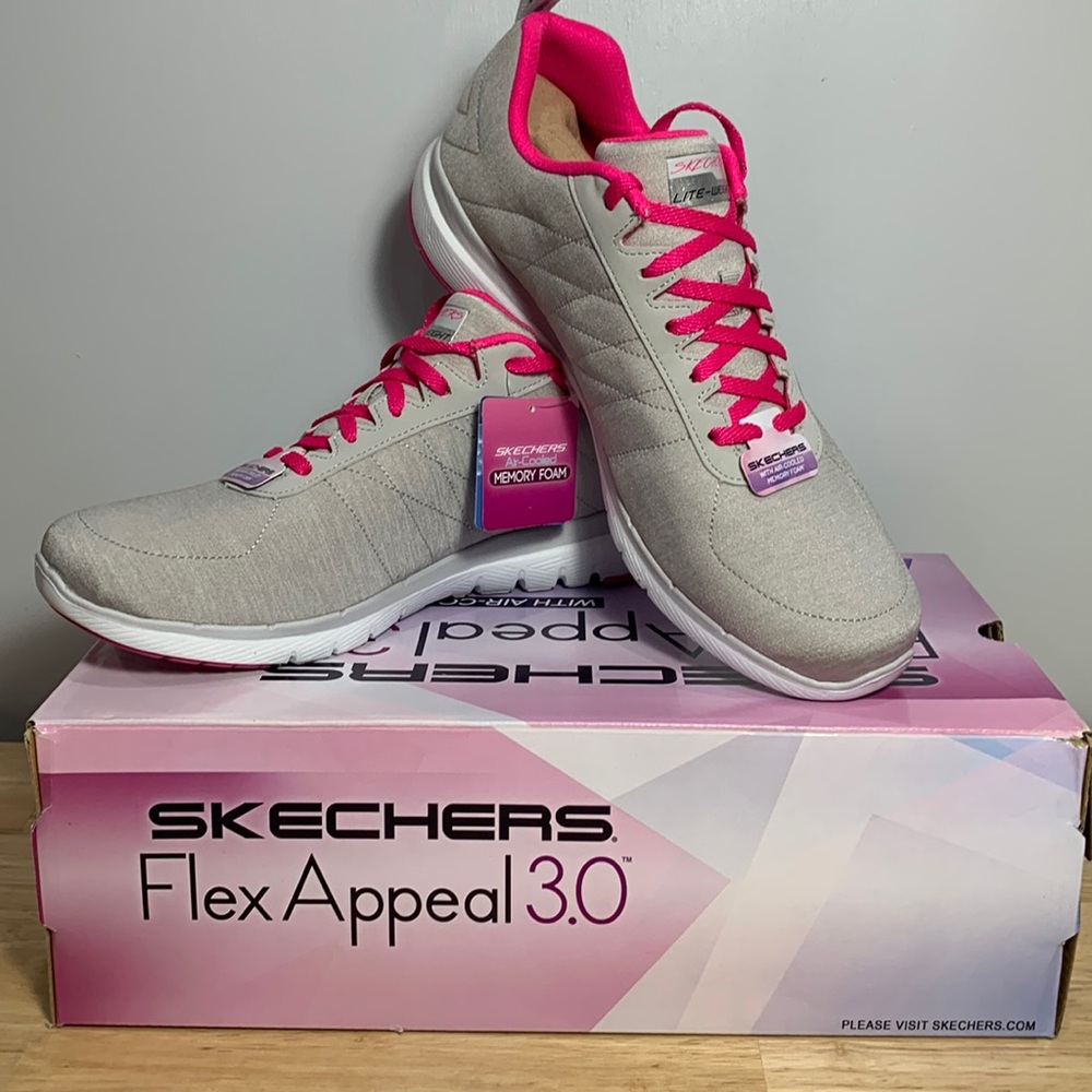 Skechers Flex Appeal 3.0 with Air Cooled Memory Foam 13067/LGHP size 11 womens